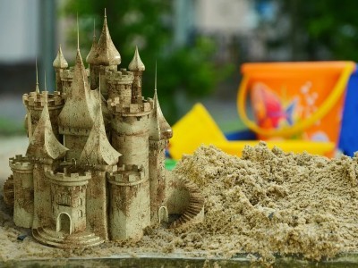 Идеи для игры с ребенком в песочнице на детской площадке Идеи для игры с ребенком в песочнице на детской площадке